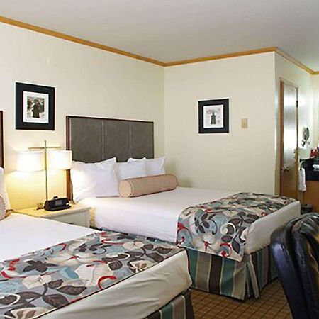 River House Inn, A Baymont By Wyndham Florence Bagian luar foto