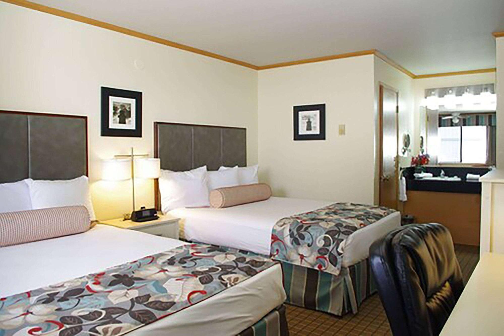 River House Inn, A Baymont By Wyndham Florence Bagian luar foto